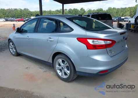 2014 Ford Focus Se z USA, uszkodzony, nr VIN 1FADP3F22EL416568